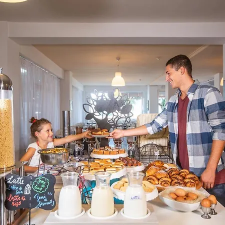 International Отель Габичче-Маре